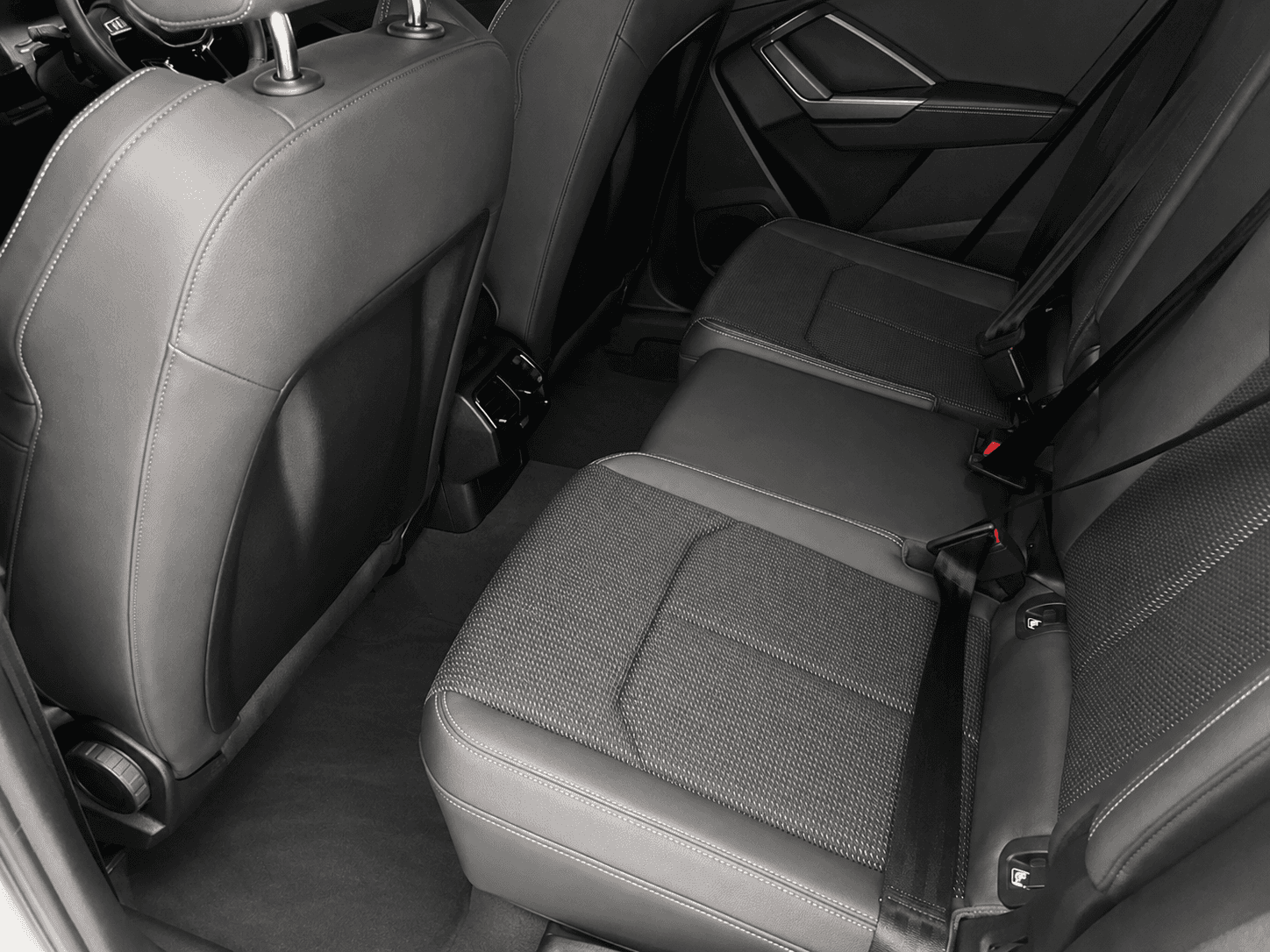 2023 AUDI Q3 2023 AUDI Q3