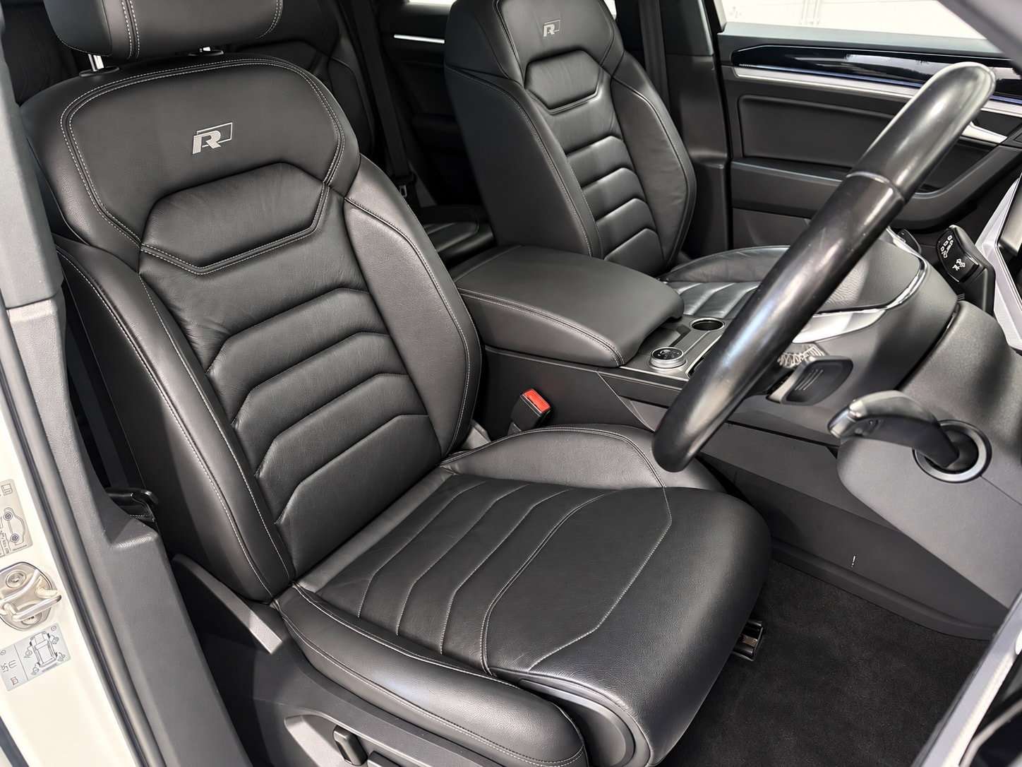 2019 VOLKSWAGEN TOUAREG 2019 VOLKSWAGEN TOUAREG
