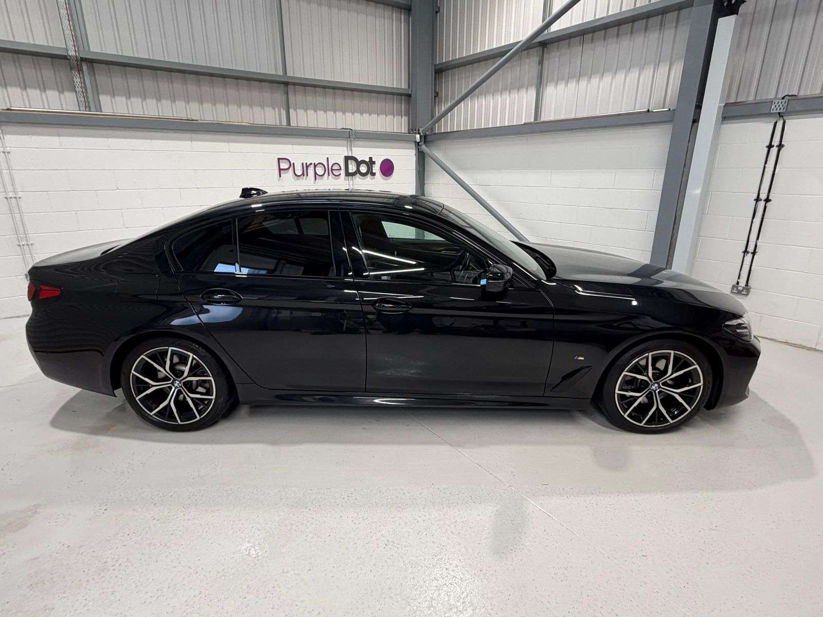 2020 BMW 5 SERIES 2020 BMW 5 SERIES