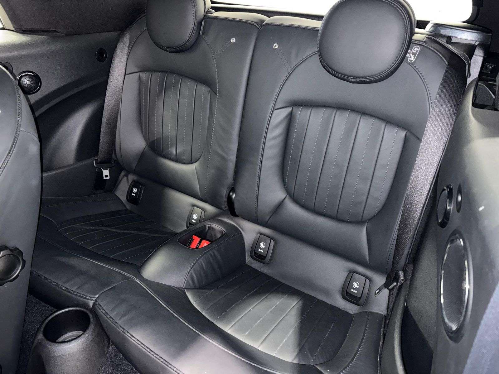 2019 MINI CONVERTIBLE 2019 MINI CONVERTIBLE