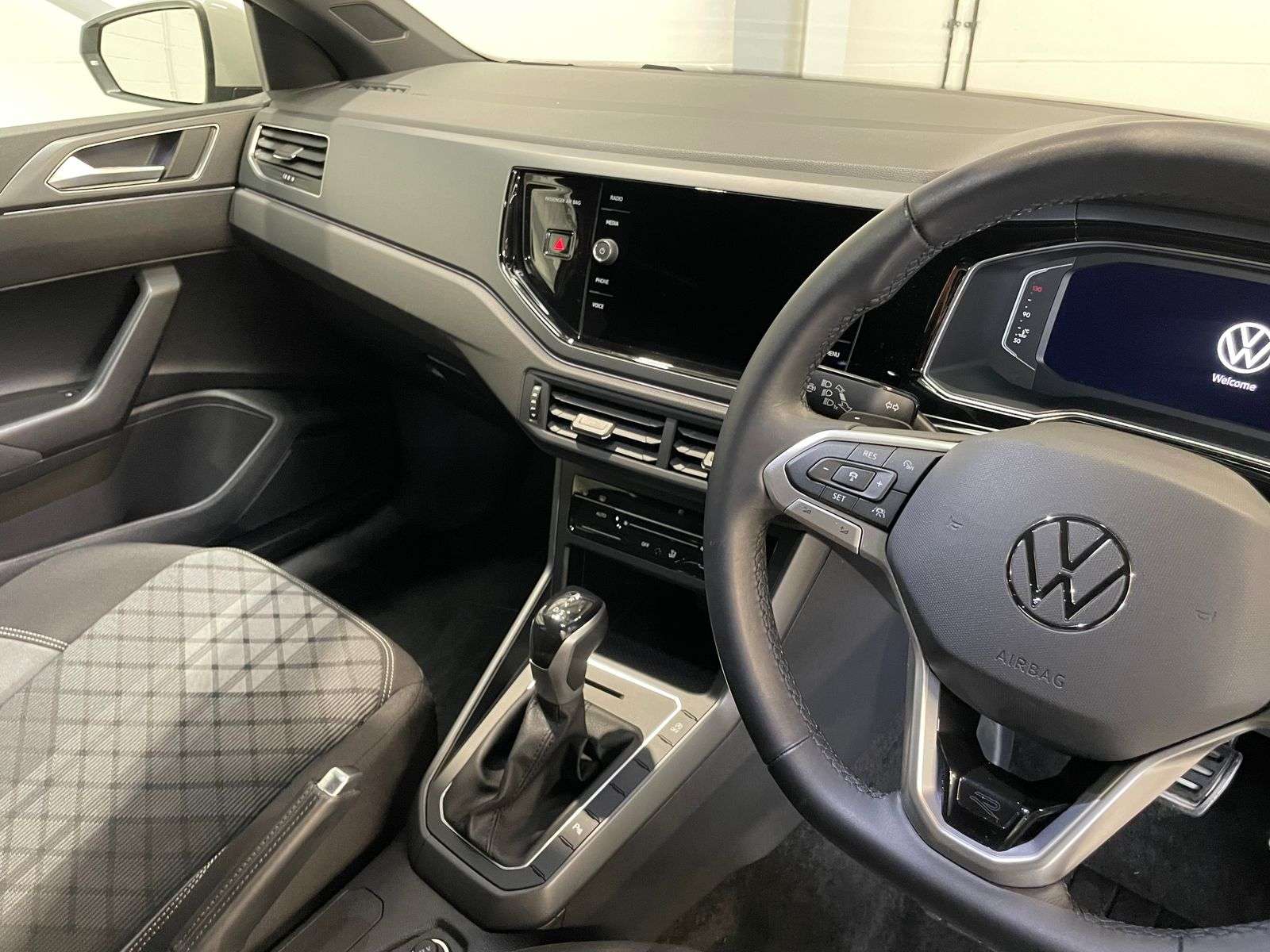 2023 VOLKSWAGEN POLO 2023 VOLKSWAGEN POLO