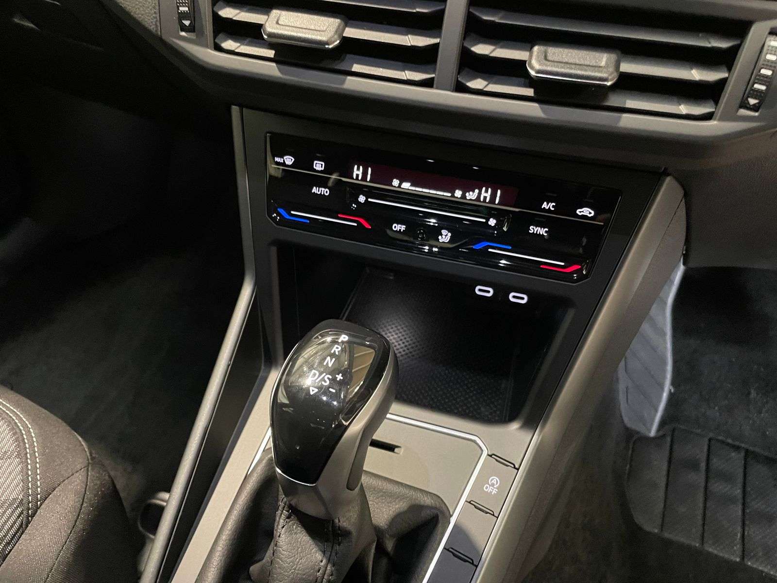 2023 VOLKSWAGEN POLO 2023 VOLKSWAGEN POLO