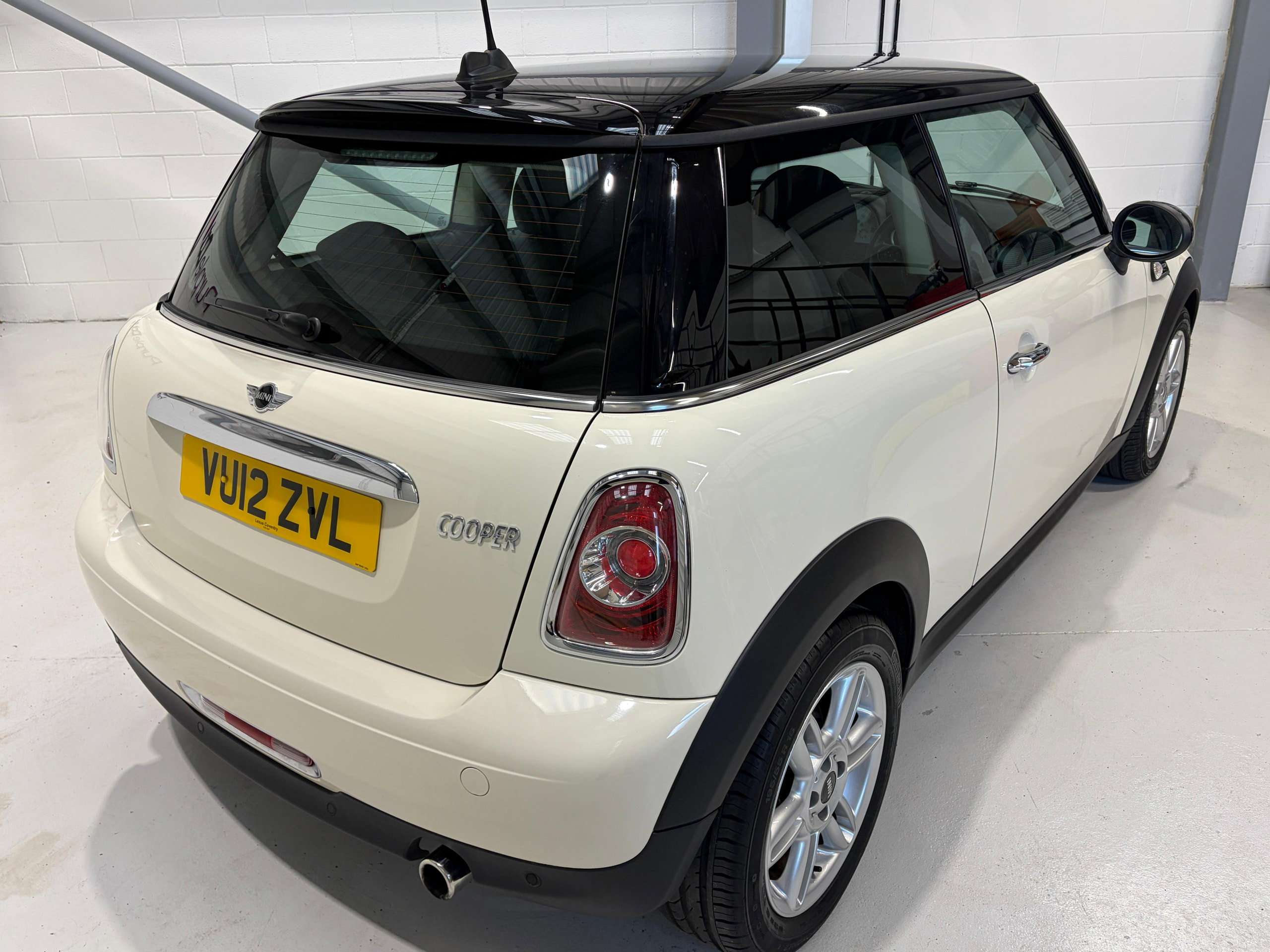 2012 MINI HATCH 2012 MINI HATCH