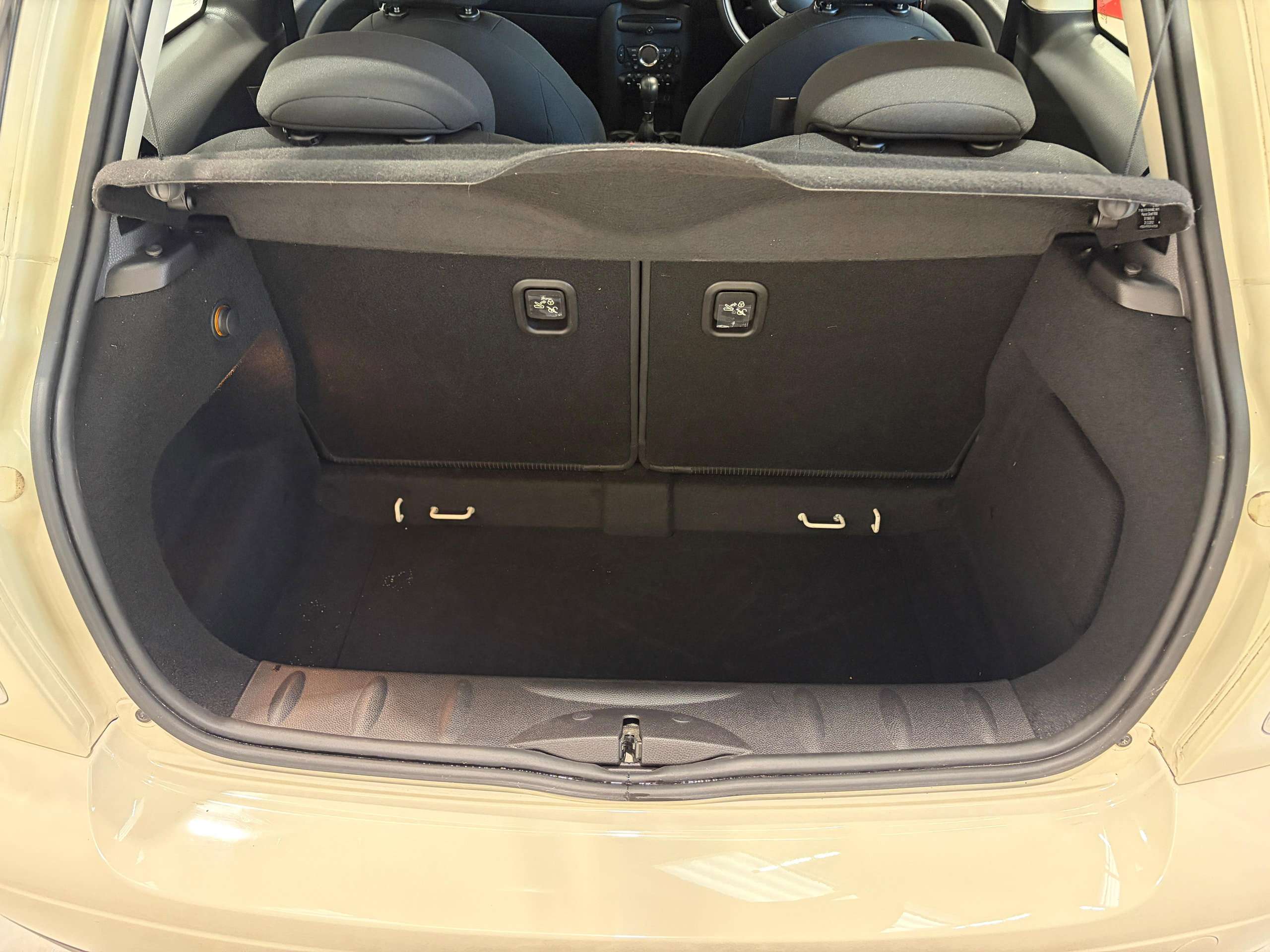 2012 MINI HATCH 2012 MINI HATCH