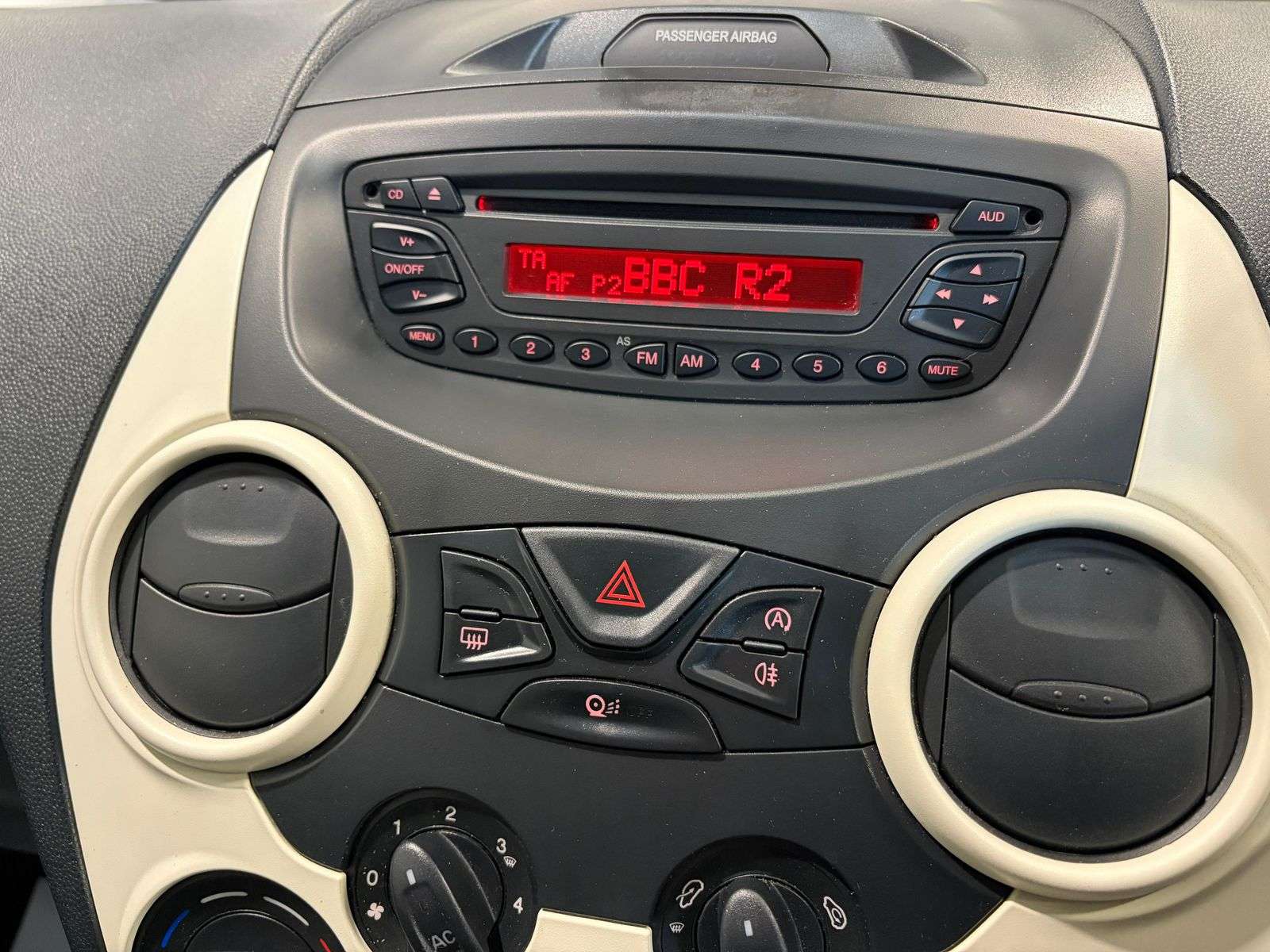 2015 FORD KA 2015 FORD KA