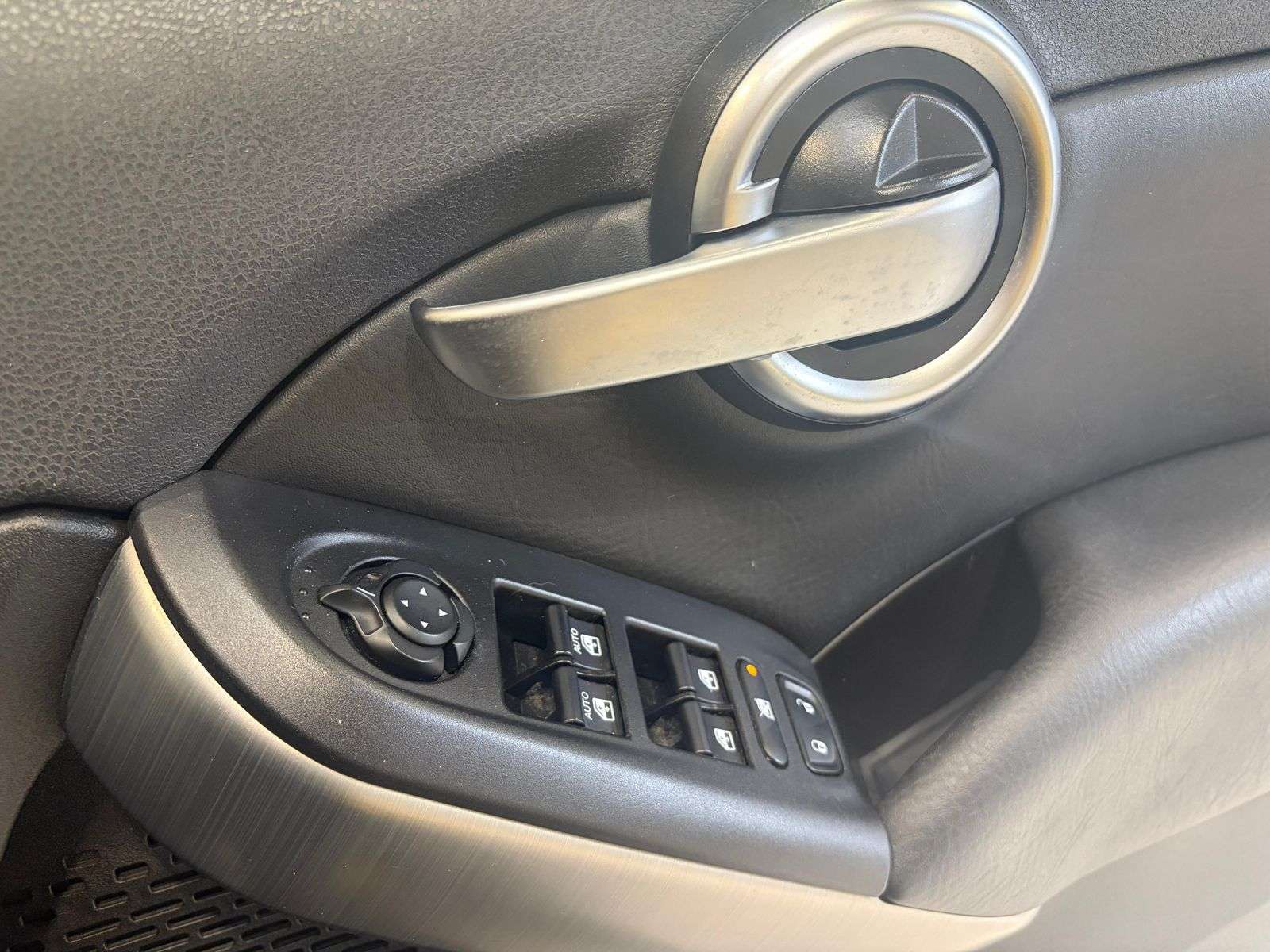 2015 FIAT 500X 2015 FIAT 500X