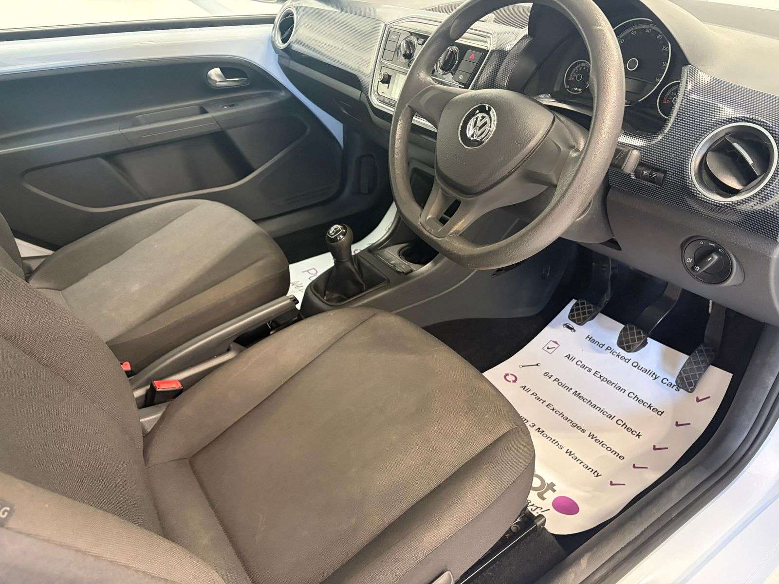 2017 VOLKSWAGEN UP! 2017 VOLKSWAGEN UP!