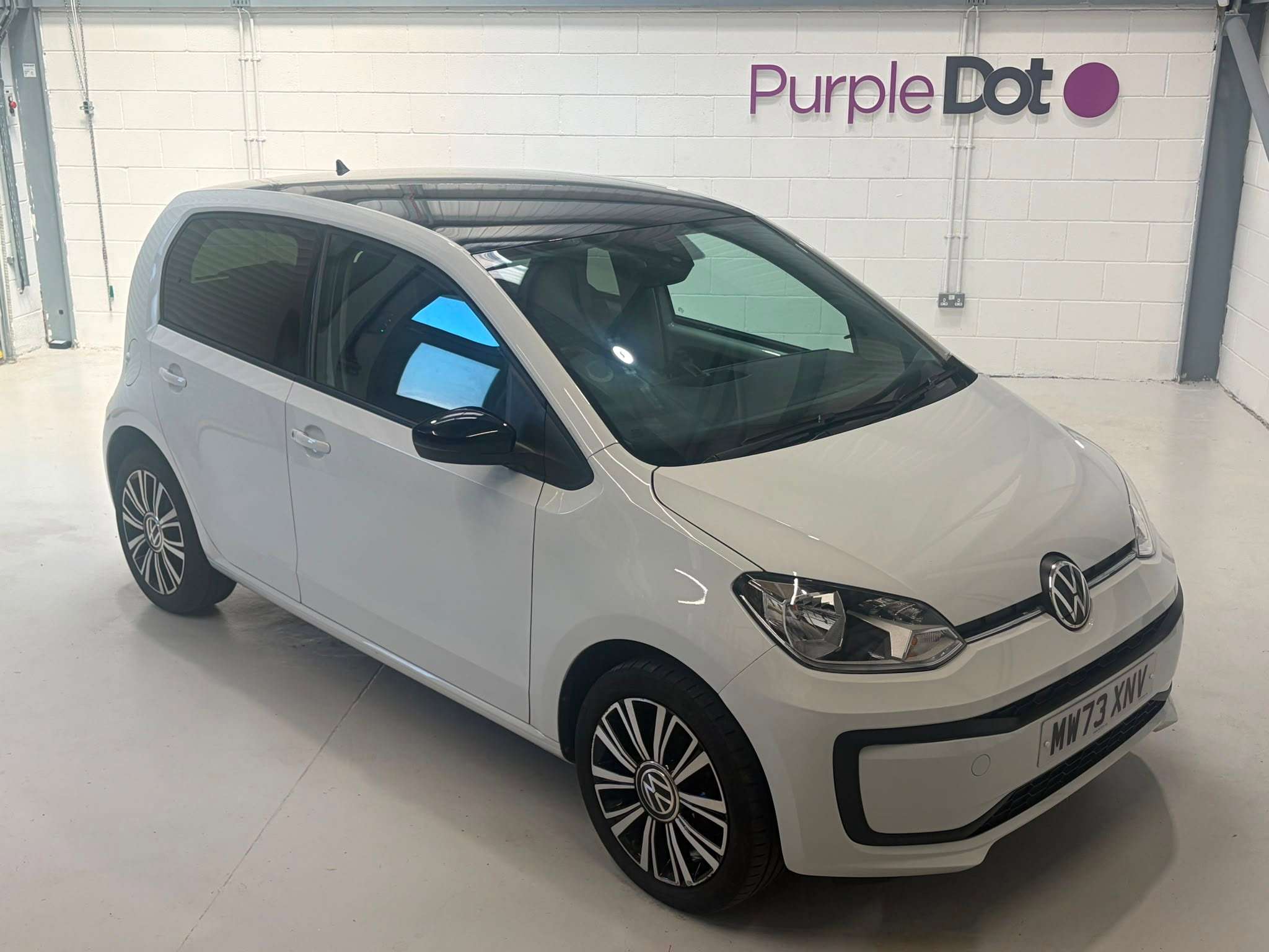 A 2023 VOLKSWAGEN UP! 1.0 Black Edition Hatchback 5dr Petrol Manual Euro 6 (s/s) (65 ps) A 2023 VOLKSWAGEN UP! 1.0 Black Edition Hatchback 5dr Petrol Manual Euro 6 (s/s) (65 ps)