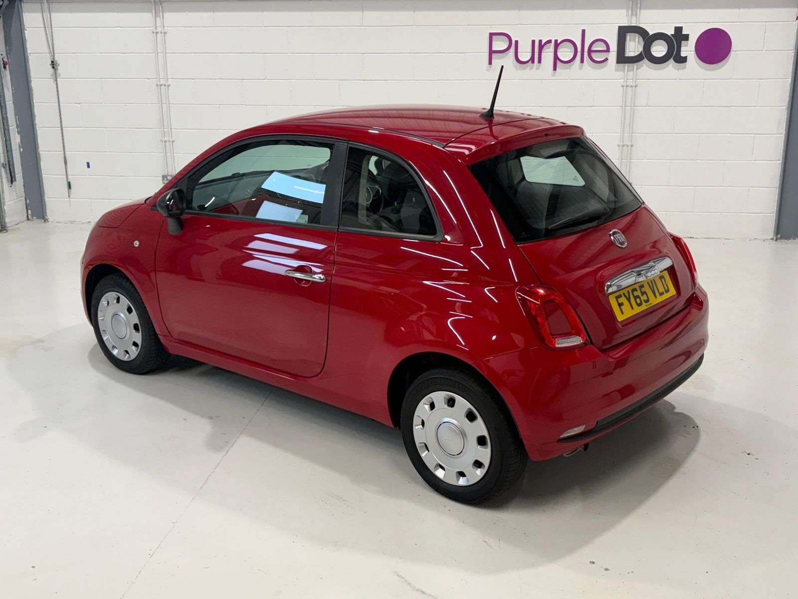 A 2015 FIAT 500 1.2 Pop Hatchback 3dr Petrol Manual Euro 6 (s/s) (69 bhp) A 2015 FIAT 500 1.2 Pop Hatchback 3dr Petrol Manual Euro 6 (s/s) (69 bhp)