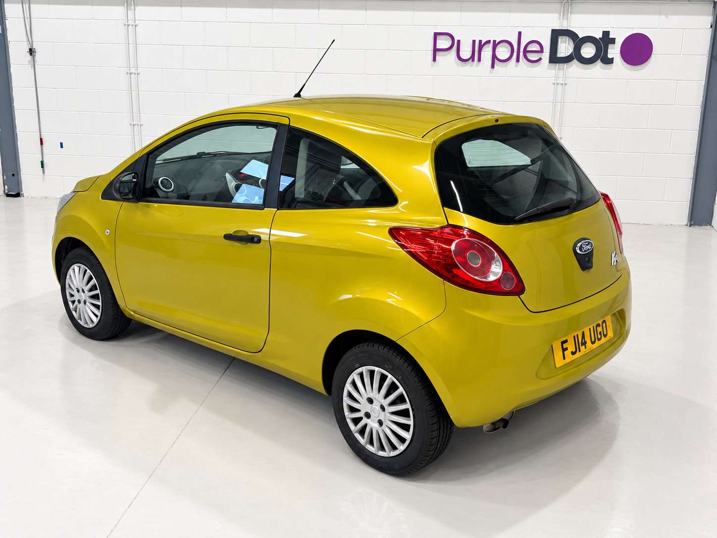 A 2014 FORD KA 1.2 Studio Hatchback 3dr Petrol Manual Euro 6 (s/s) (69 ps) A 2014 FORD KA 1.2 Studio Hatchback 3dr Petrol Manual Euro 6 (s/s) (69 ps)