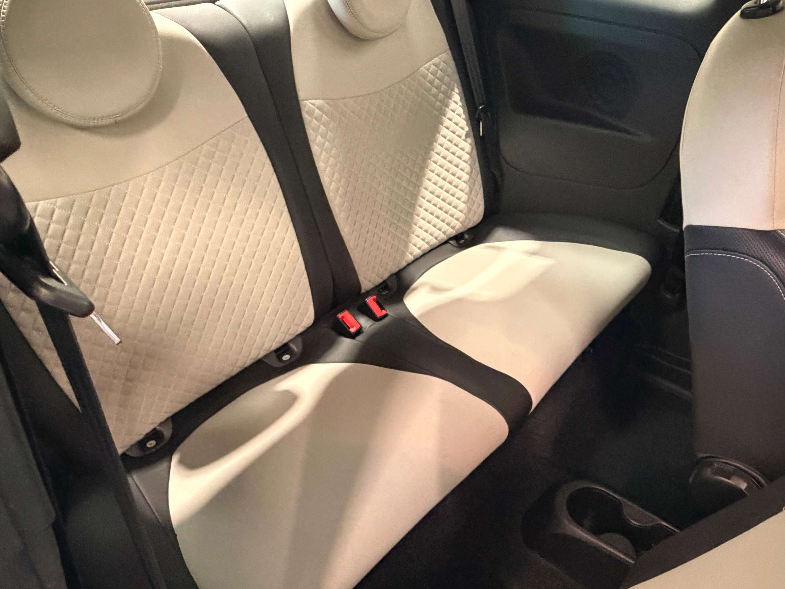 2023 FIAT 500 2023 FIAT 500