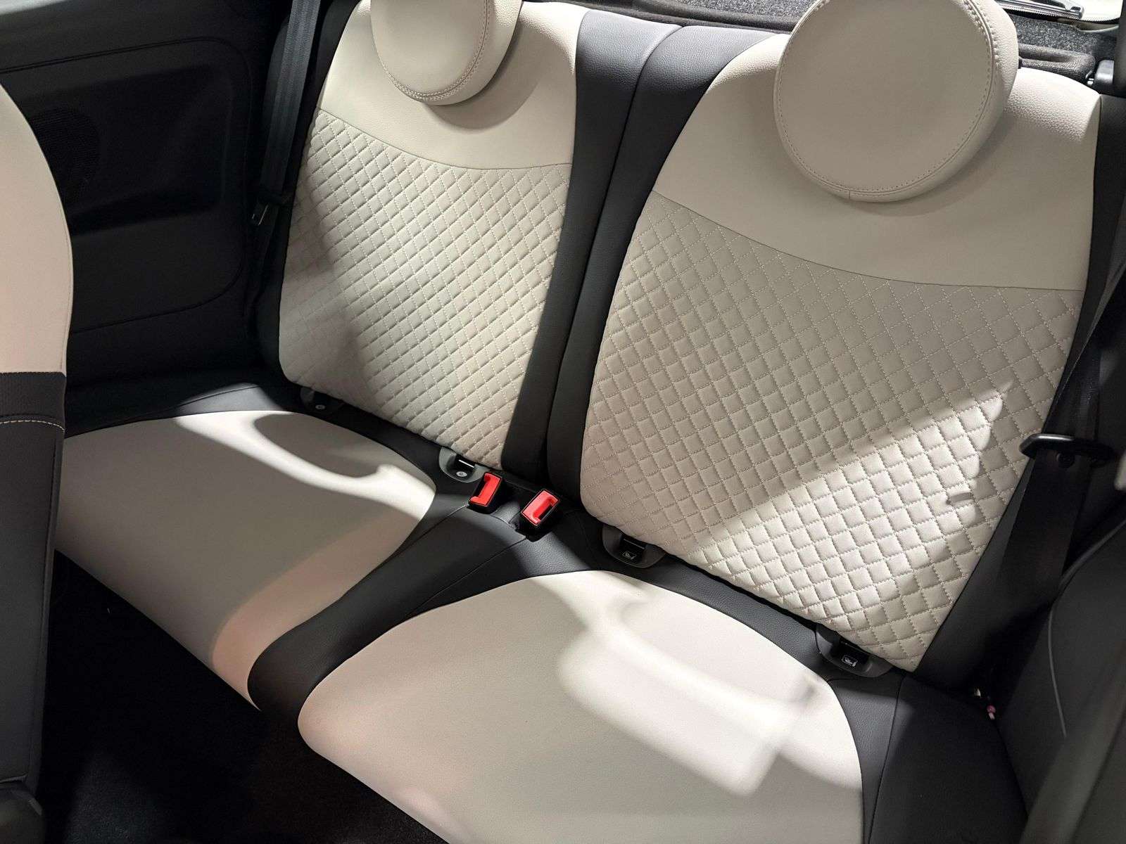 2022 FIAT 500 2022 FIAT 500