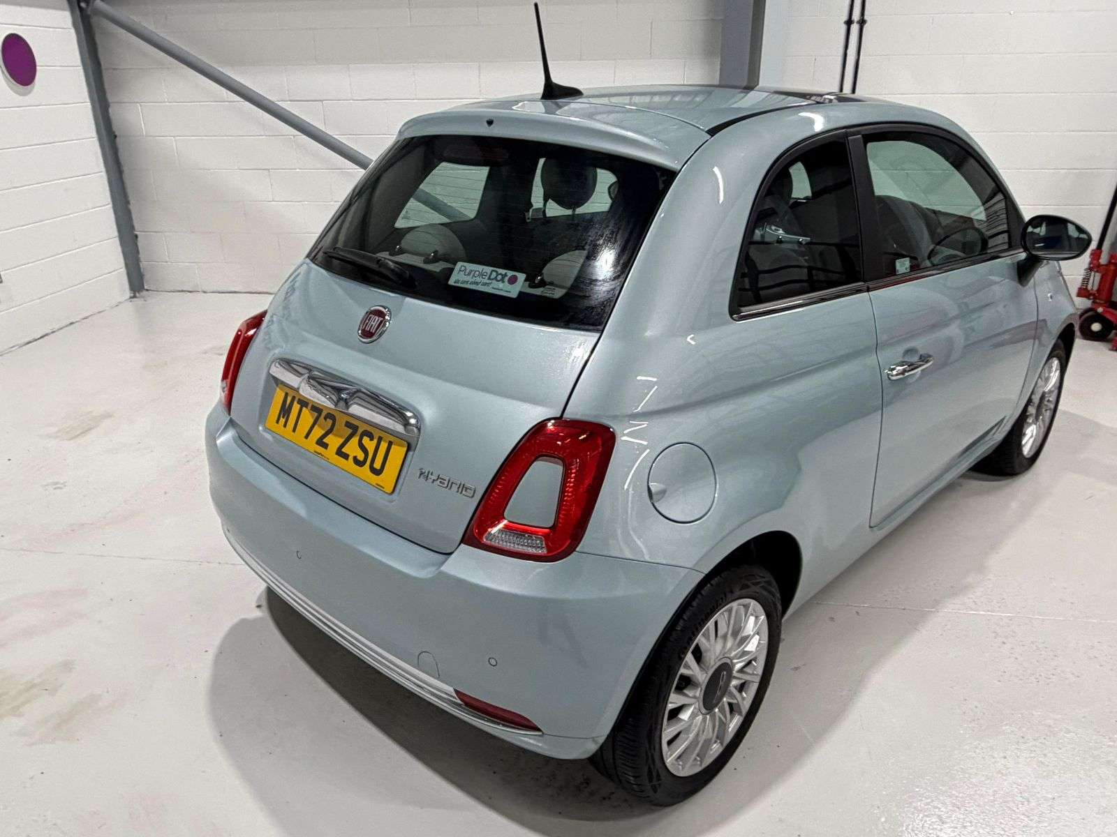 A 2022 FIAT 500 1.0 MHEV Dolcevita Hatchback 3dr Petrol Manual Euro 6 (s/s) (70 bhp) A 2022 FIAT 500 1.0 MHEV Dolcevita Hatchback 3dr Petrol Manual Euro 6 (s/s) (70 bhp)