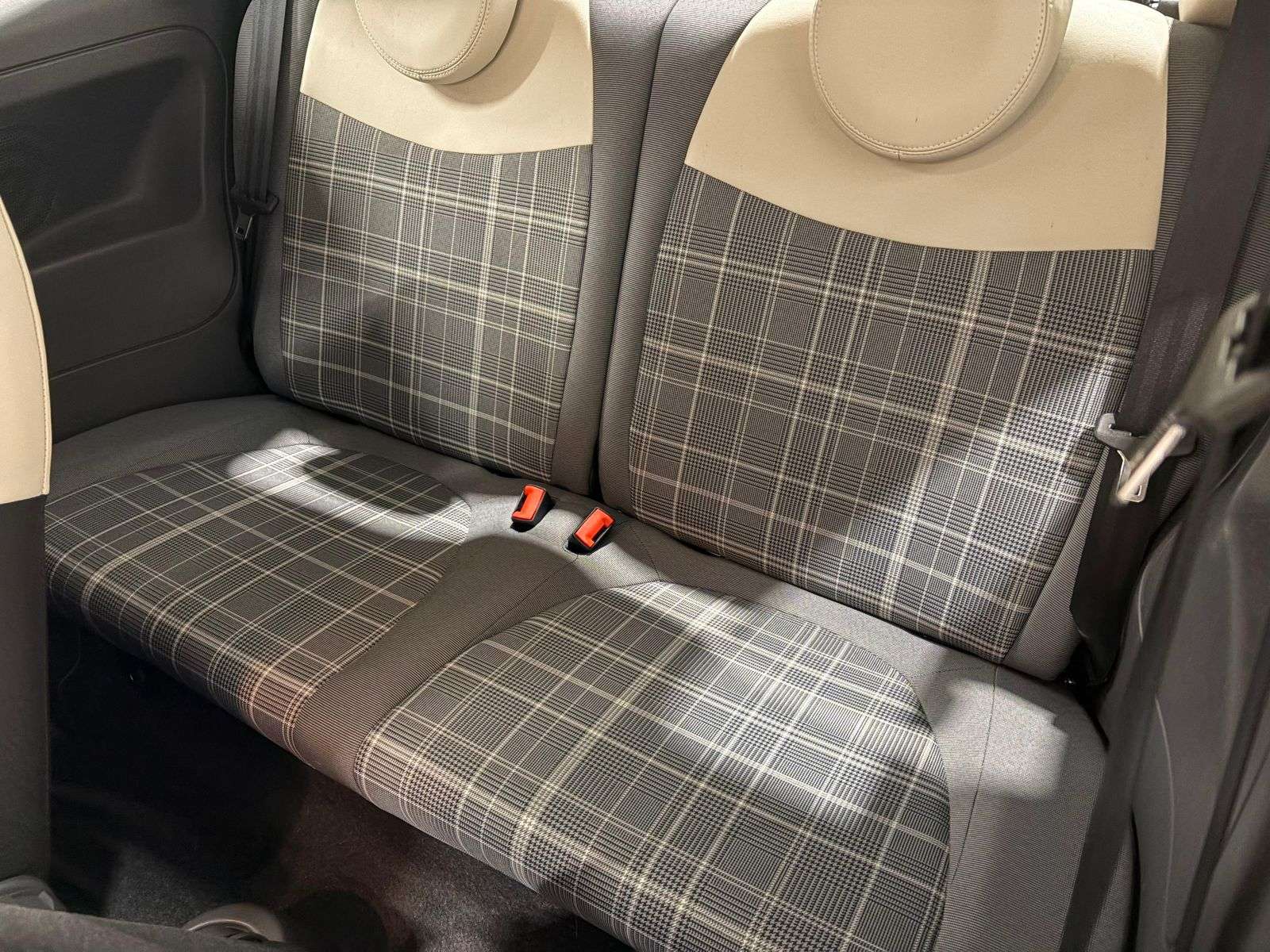 2015 FIAT 500 2015 FIAT 500