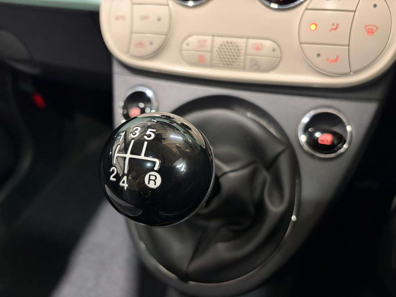 2015 FIAT 500 2015 FIAT 500