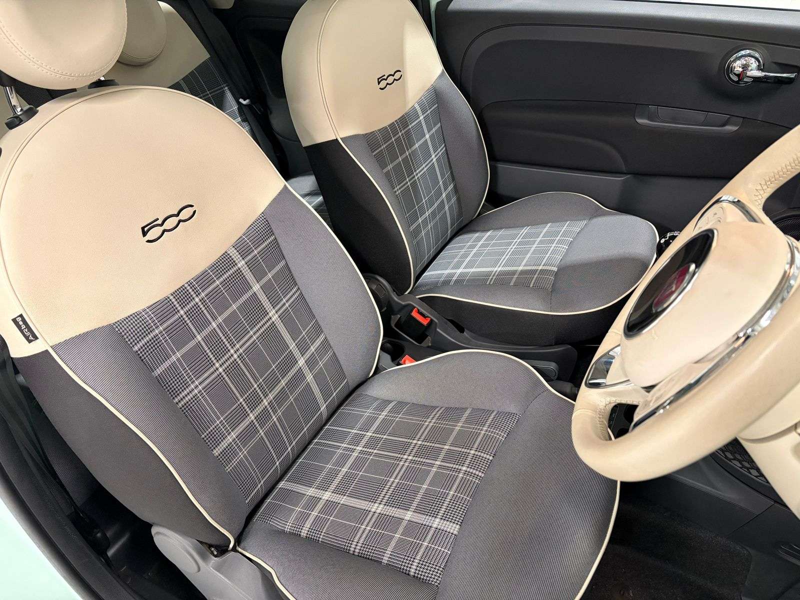 2015 FIAT 500 2015 FIAT 500