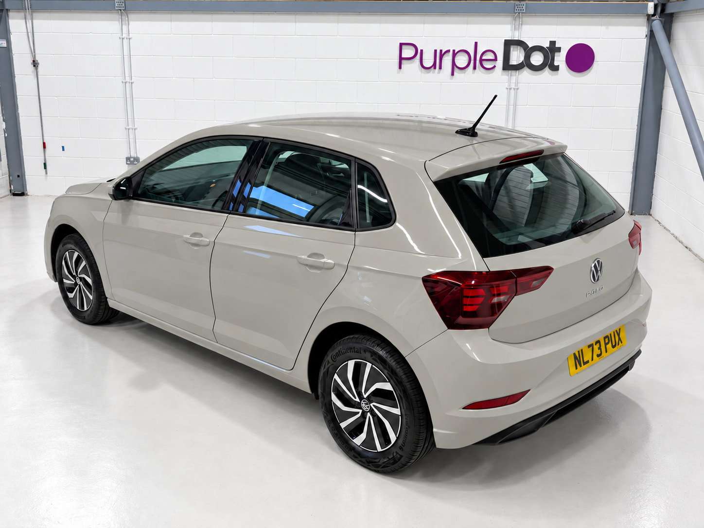 A 2023 VOLKSWAGEN POLO 1.0 TSI Life Hatchback 5dr Petrol Manual Euro 6 (s/s) (95 ps) A 2023 VOLKSWAGEN POLO 1.0 TSI Life Hatchback 5dr Petrol Manual Euro 6 (s/s) (95 ps)