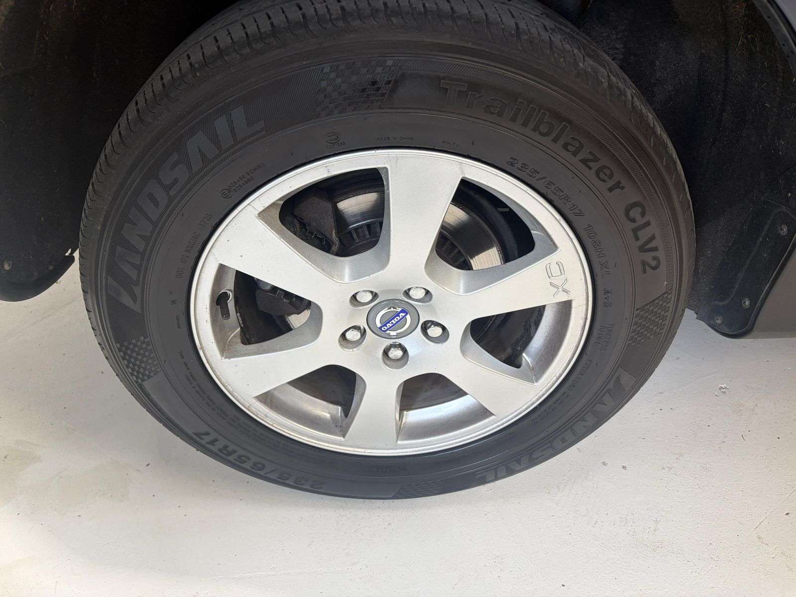 2013 VOLVO XC60 2013 VOLVO XC60