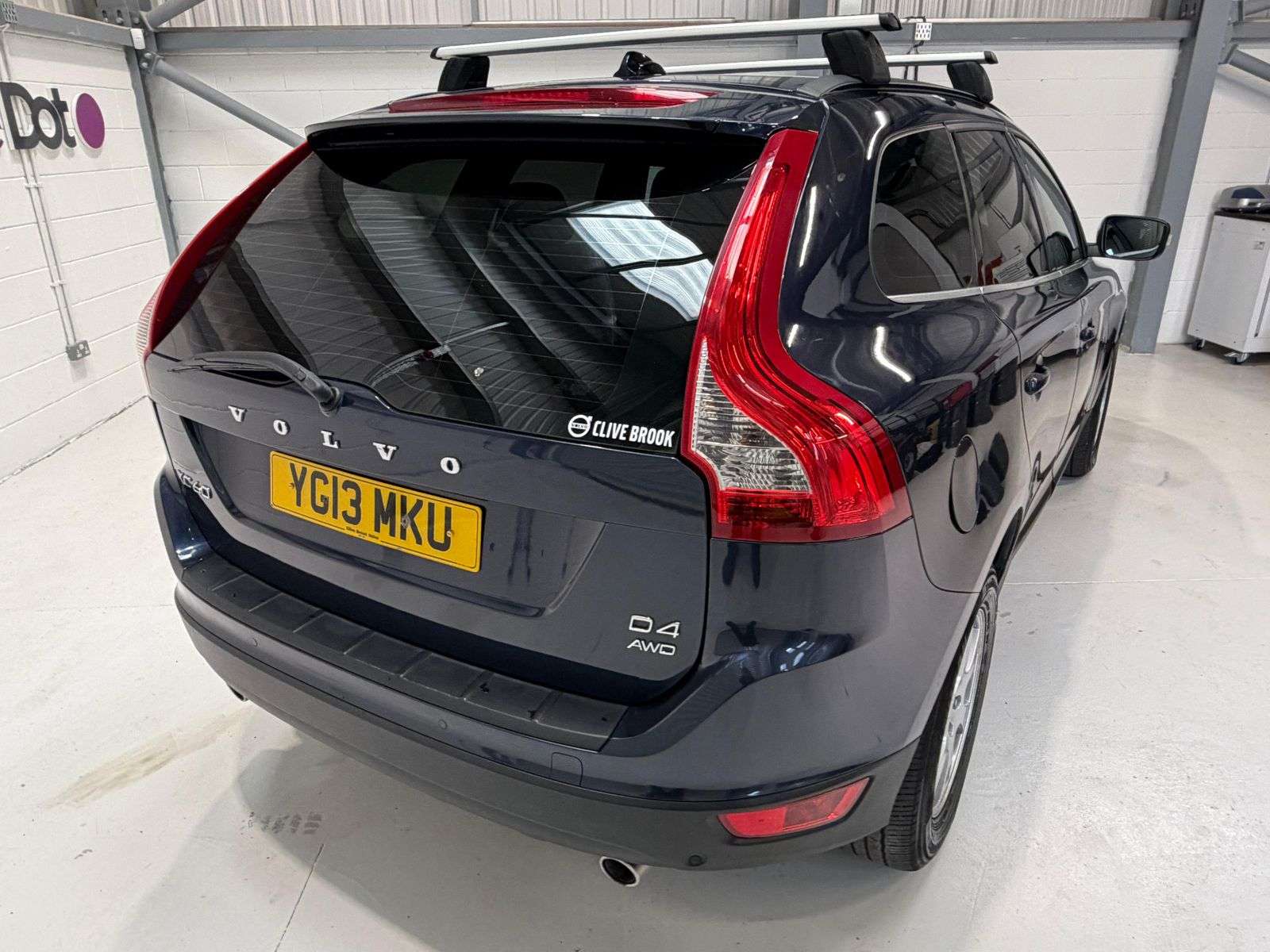 2013 VOLVO XC60 2013 VOLVO XC60