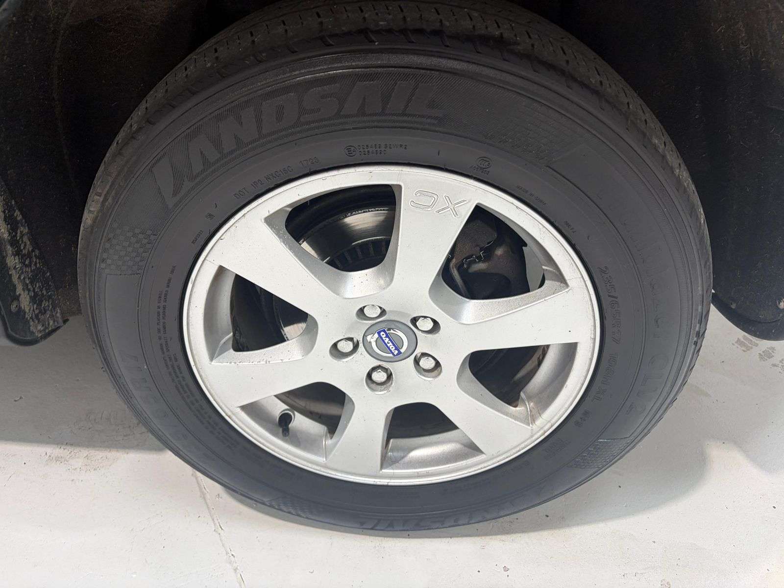 2013 VOLVO XC60 2013 VOLVO XC60