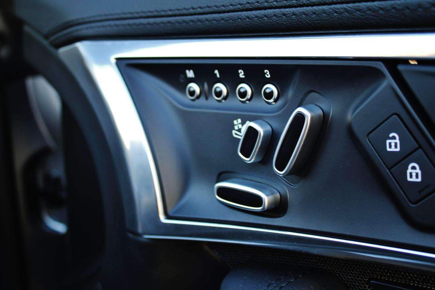 2020 JAGUAR F-TYPE 2020 JAGUAR F-TYPE