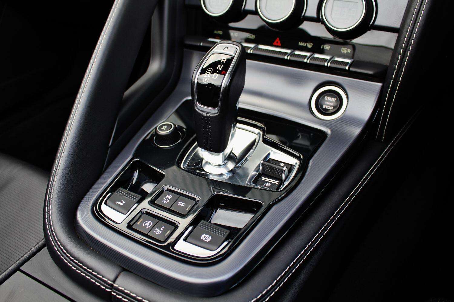 2017 JAGUAR F-TYPE 2017 JAGUAR F-TYPE