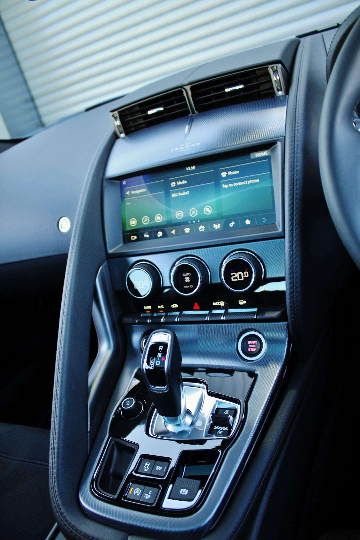 2021 JAGUAR F-TYPE 2021 JAGUAR F-TYPE