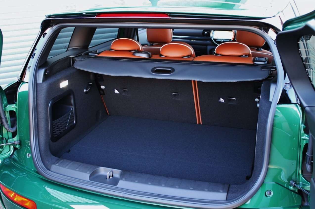 2021 MINI MINI CLUBMAN 2021 MINI MINI CLUBMAN