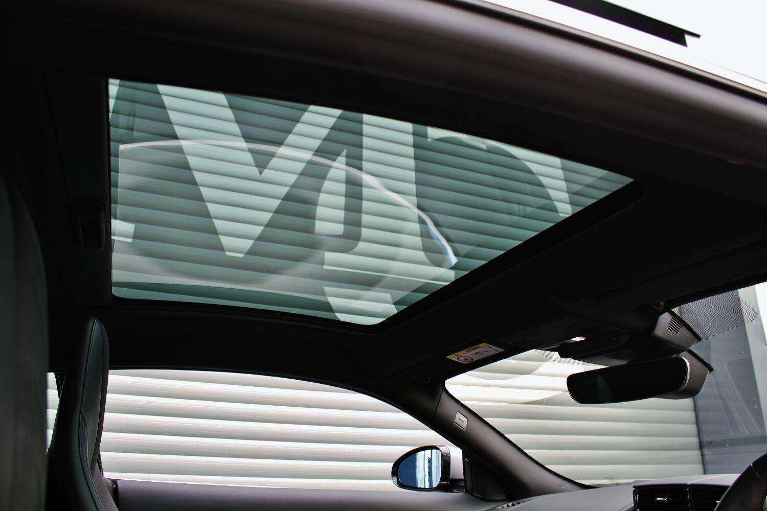 2021 JAGUAR F-TYPE 2021 JAGUAR F-TYPE