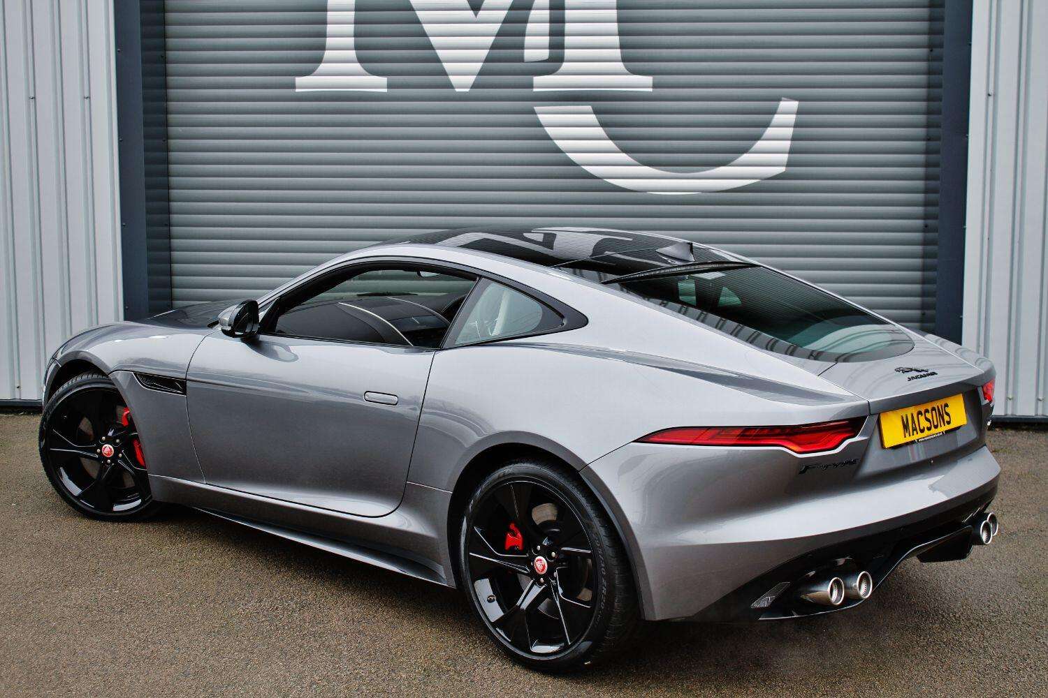2021 JAGUAR F-TYPE 2021 JAGUAR F-TYPE