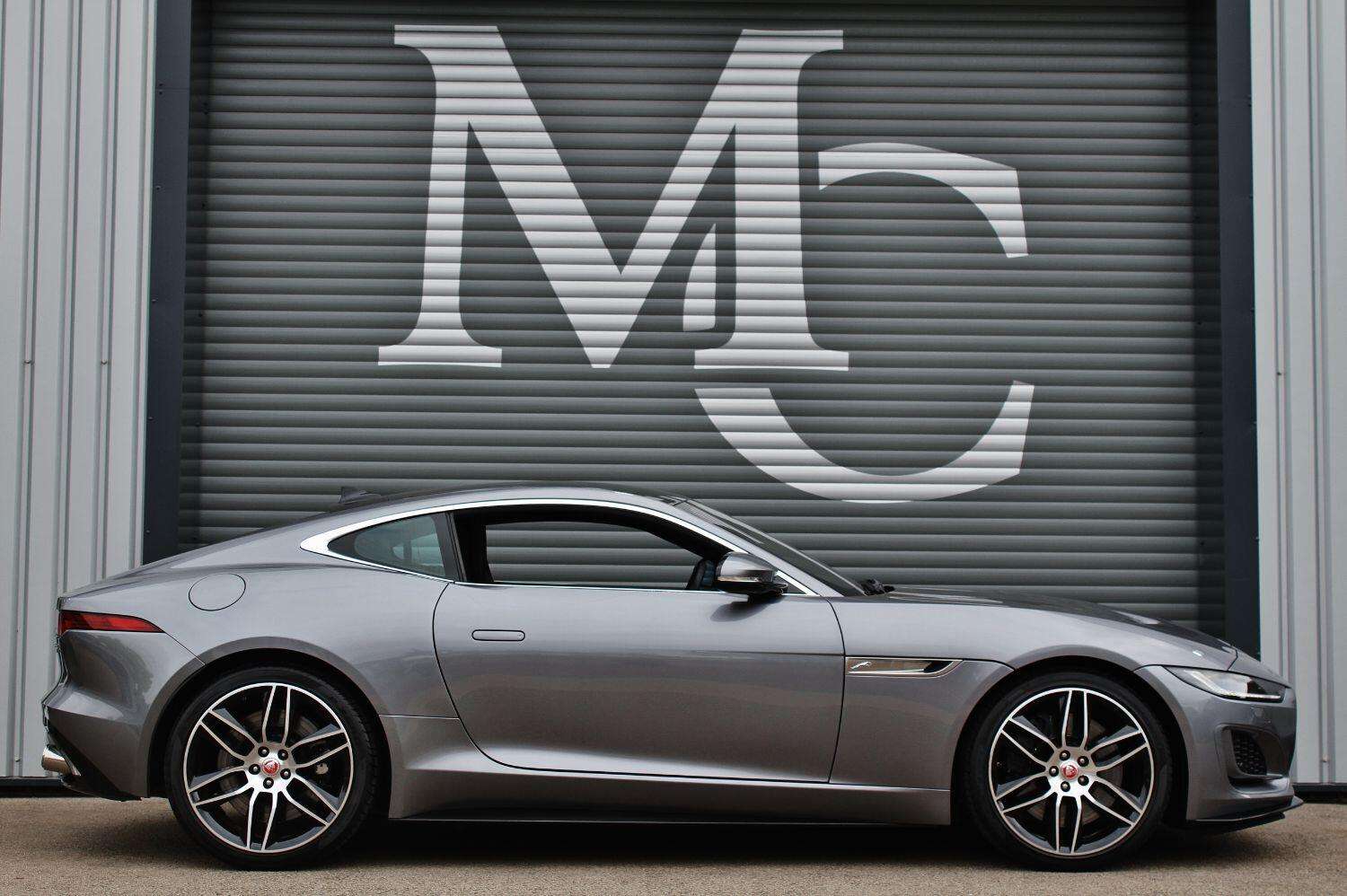 2021 JAGUAR F-TYPE 2021 JAGUAR F-TYPE