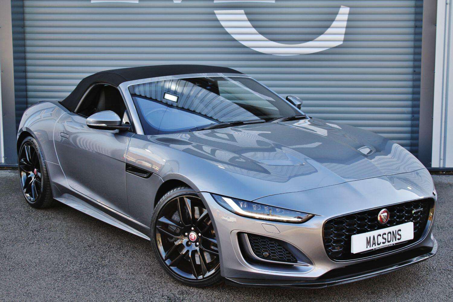 A 2020 JAGUAR F-TYPE V8 R-DYNAMIC A 2020 JAGUAR F-TYPE V8 R-DYNAMIC