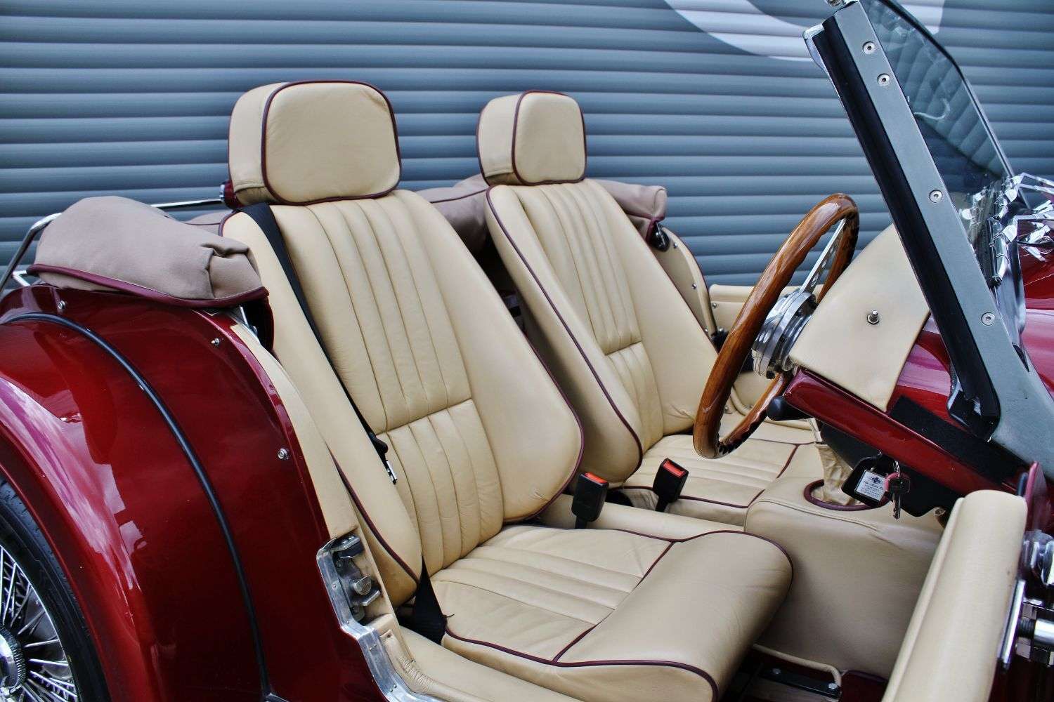 2005 MORGAN PLUS 4 2005 MORGAN PLUS 4