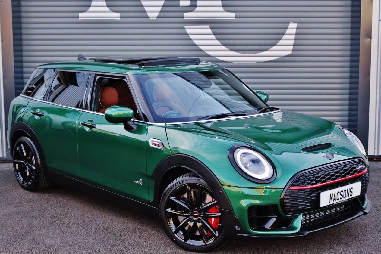 A 2021 MINI MINI CLUBMAN JOHN COOPER WORKS ALL4 A 2021 MINI MINI CLUBMAN JOHN COOPER WORKS ALL4
