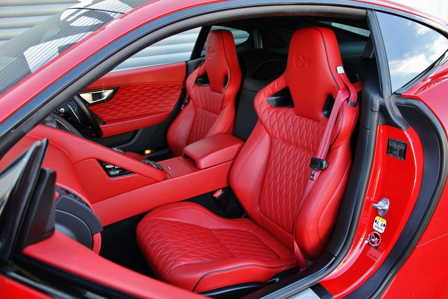 2016 JAGUAR F-TYPE 2016 JAGUAR F-TYPE