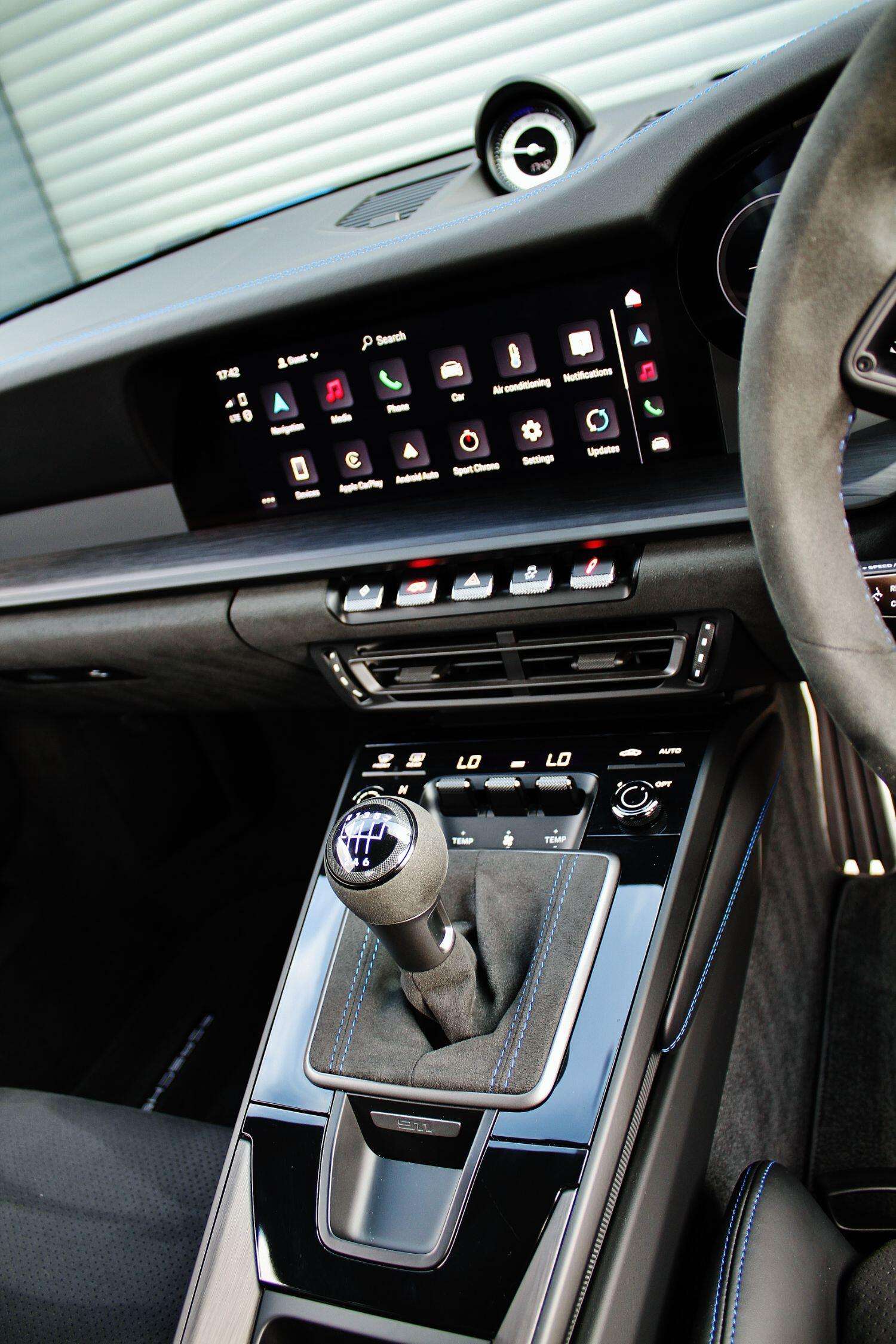 2022 PORSCHE 911 2022 PORSCHE 911