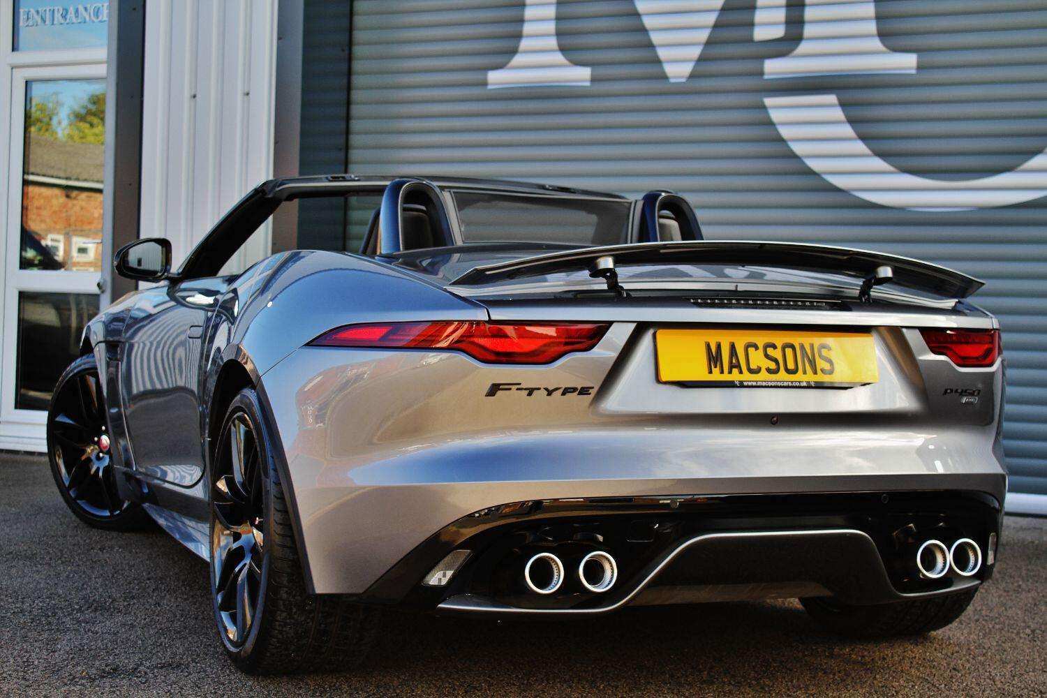 2020 JAGUAR F-TYPE 2020 JAGUAR F-TYPE