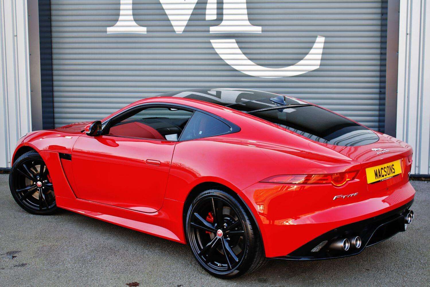 2016 JAGUAR F-TYPE 2016 JAGUAR F-TYPE