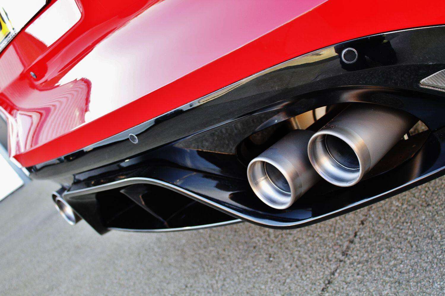 2016 JAGUAR F-TYPE 2016 JAGUAR F-TYPE