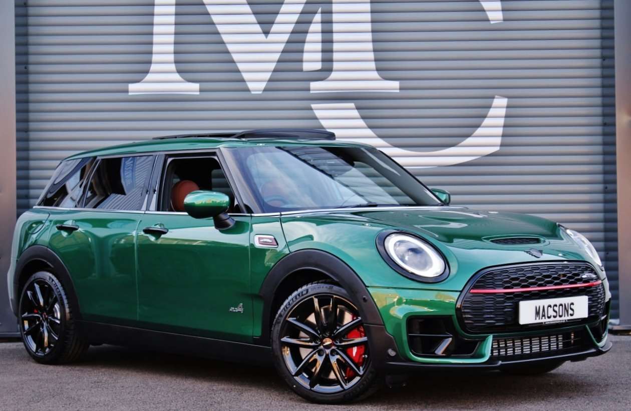 A 2021 MINI MINI CLUBMAN JOHN COOPER WORKS ALL4 A 2021 MINI MINI CLUBMAN JOHN COOPER WORKS ALL4
