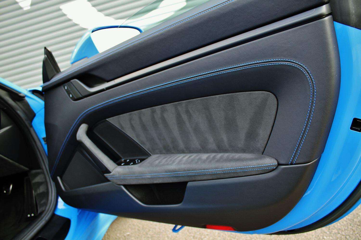 2022 PORSCHE 911 2022 PORSCHE 911