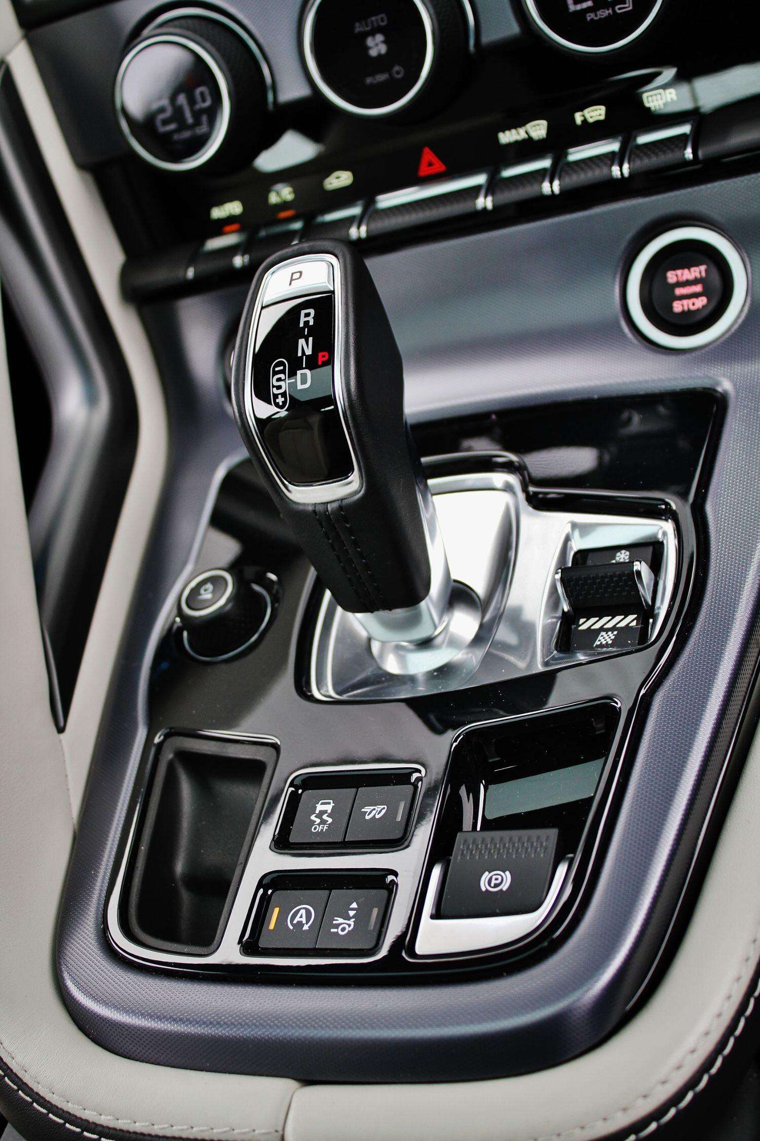 2021 JAGUAR F-TYPE 2021 JAGUAR F-TYPE