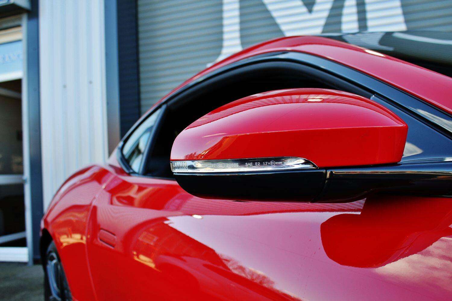 2021 JAGUAR F-TYPE 2021 JAGUAR F-TYPE