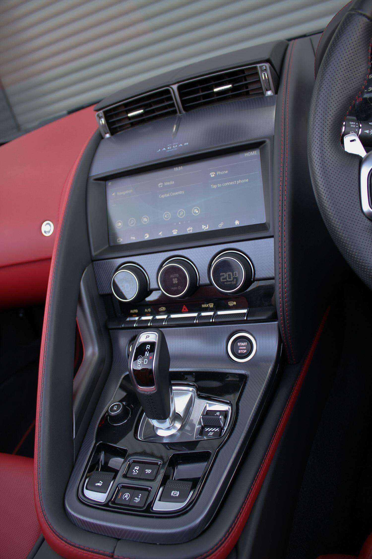 2022 JAGUAR F-TYPE 2022 JAGUAR F-TYPE