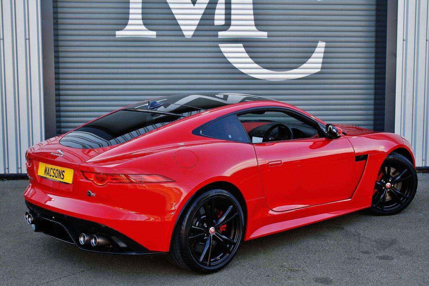 2016 JAGUAR F-TYPE 2016 JAGUAR F-TYPE