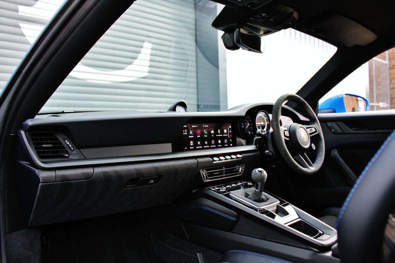 2022 PORSCHE 911 2022 PORSCHE 911