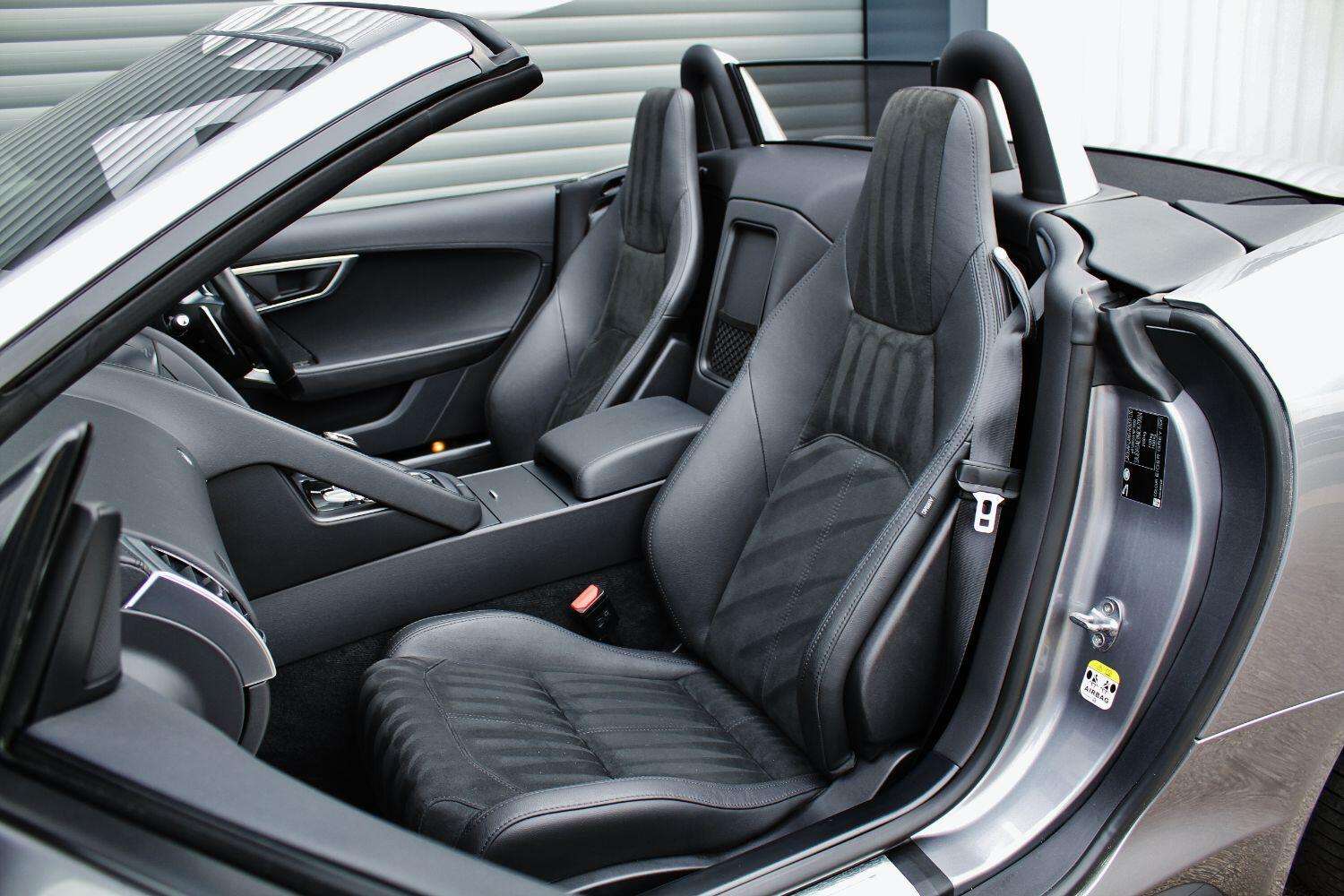 2020 JAGUAR F-TYPE 2020 JAGUAR F-TYPE