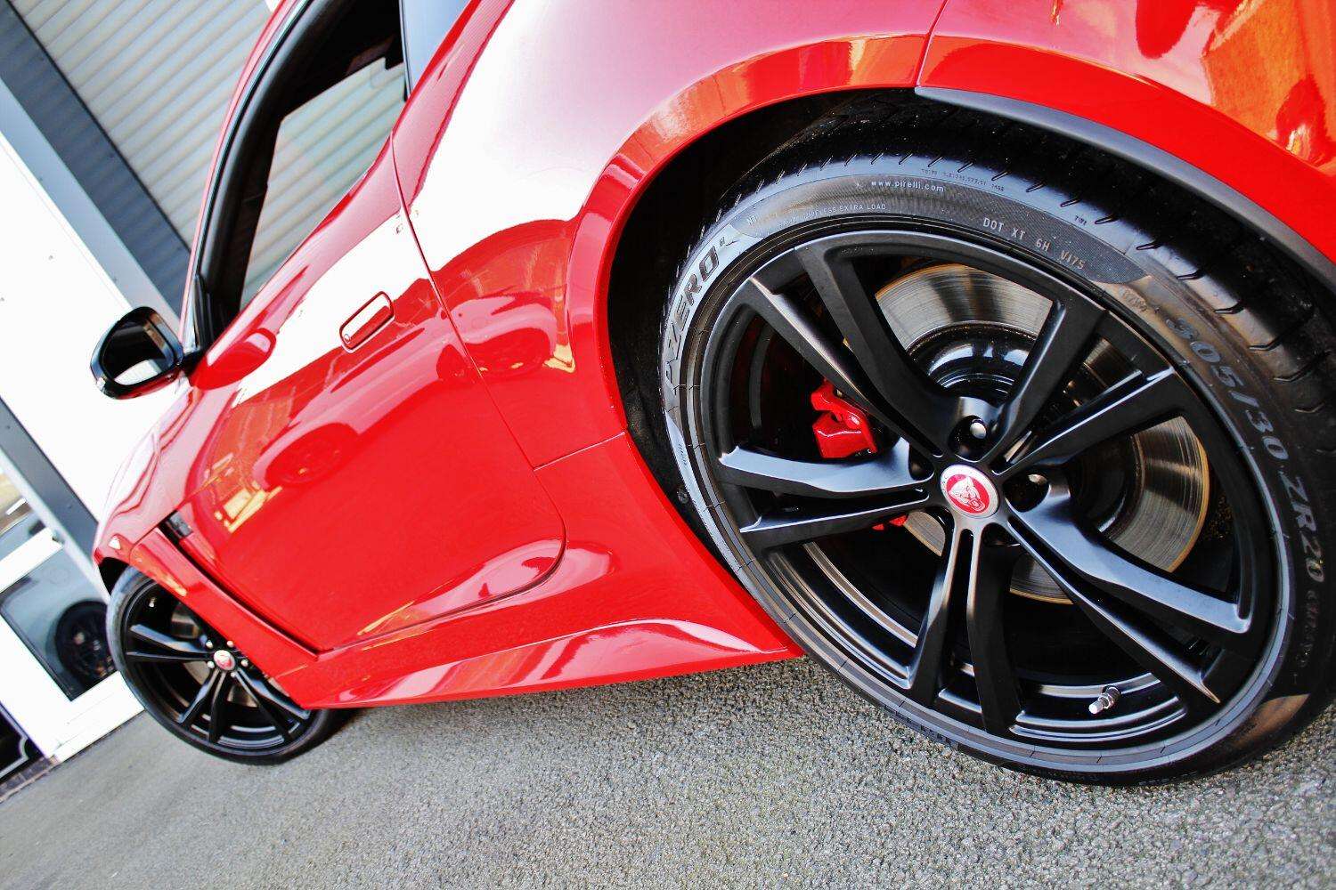 2016 JAGUAR F-TYPE 2016 JAGUAR F-TYPE