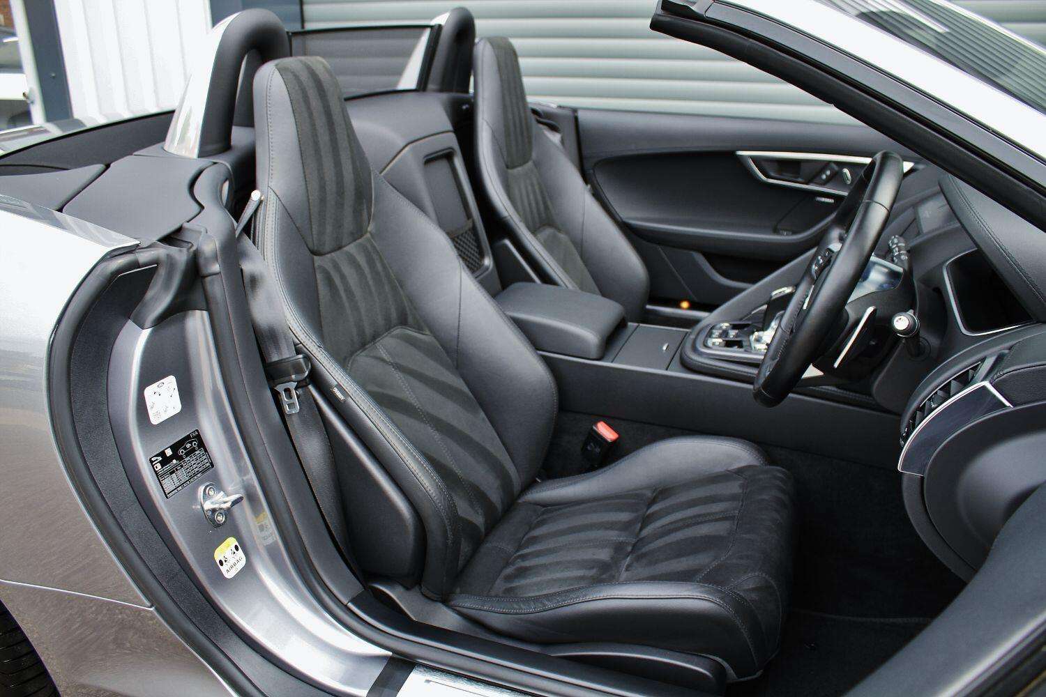 2020 JAGUAR F-TYPE 2020 JAGUAR F-TYPE