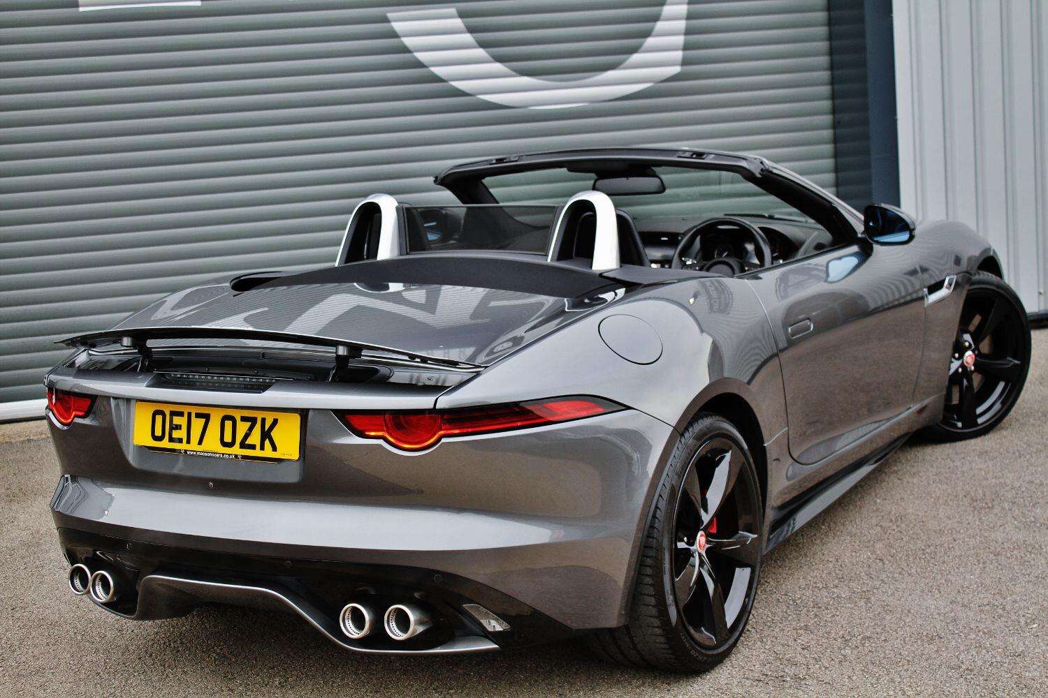 2017 JAGUAR F-TYPE 2017 JAGUAR F-TYPE